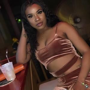 Meet your Posher, Lashanda